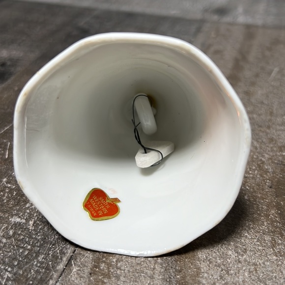 Smith Western "Oregon" Bell Gold Trim - Picture 4 of 5